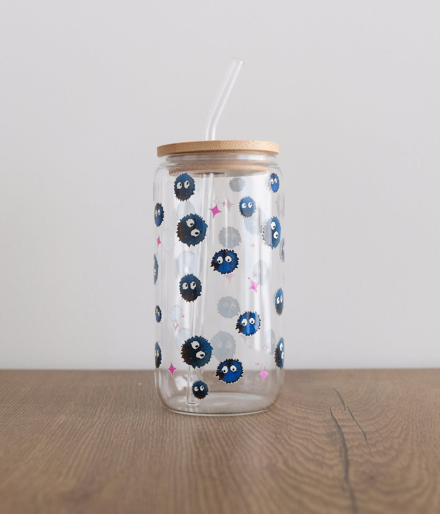 Suwatari Jar tumblers with bamboo lid and glass straw