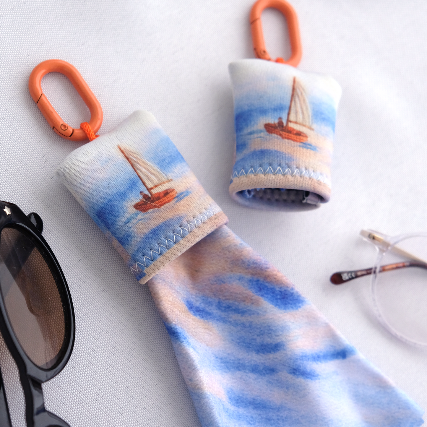 Glasses cleaning wipe