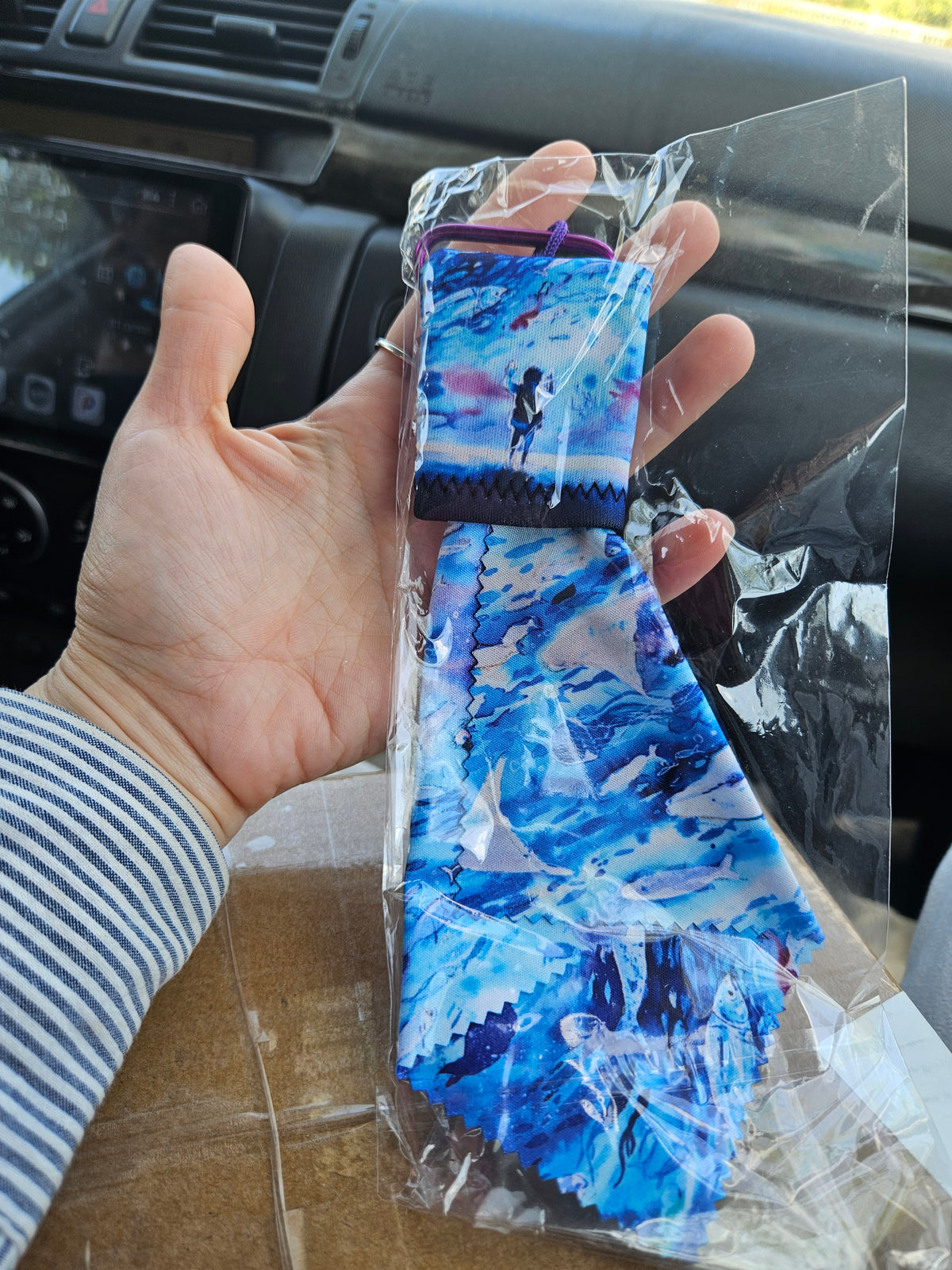 Glasses cleaning wipe
